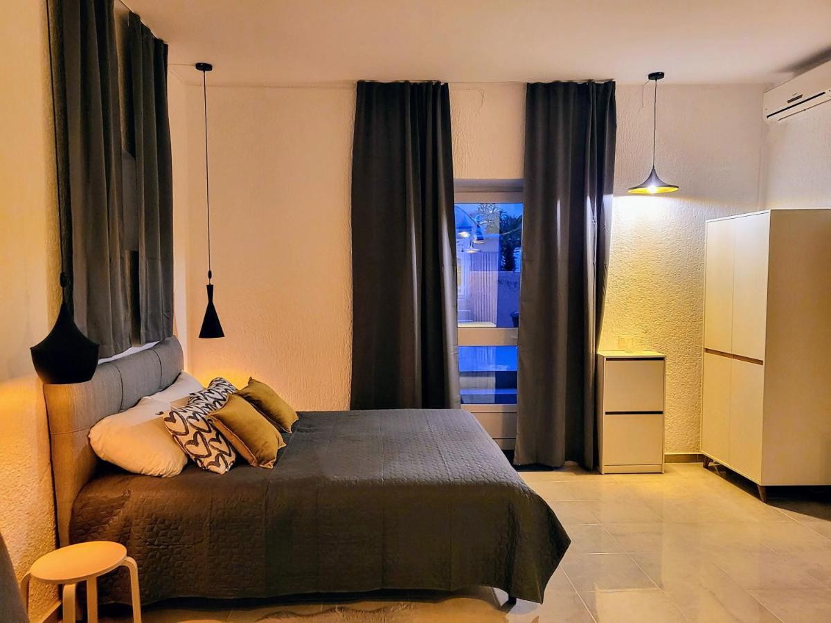 Appartement Studio Square Funtana Extérieur photo